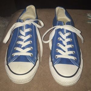 Royal blue chuck taylor converse size 7